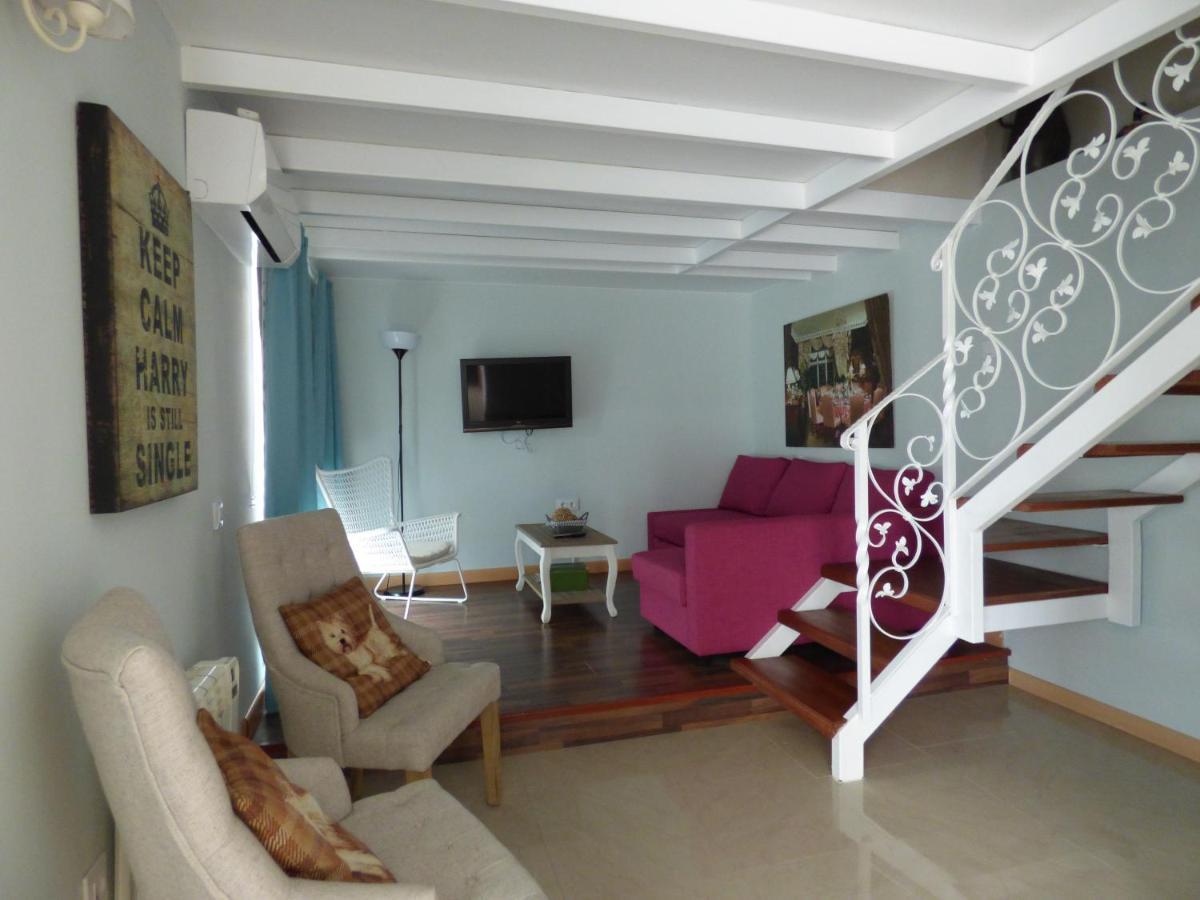 Apartamentos Jerezanos Jerez de la Frontera Rum bild
